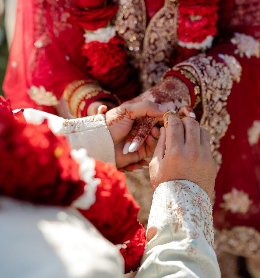 Casamentos Indianos e Tradições em Portugal